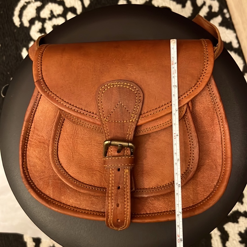 NWOT Leather crossbody handbag